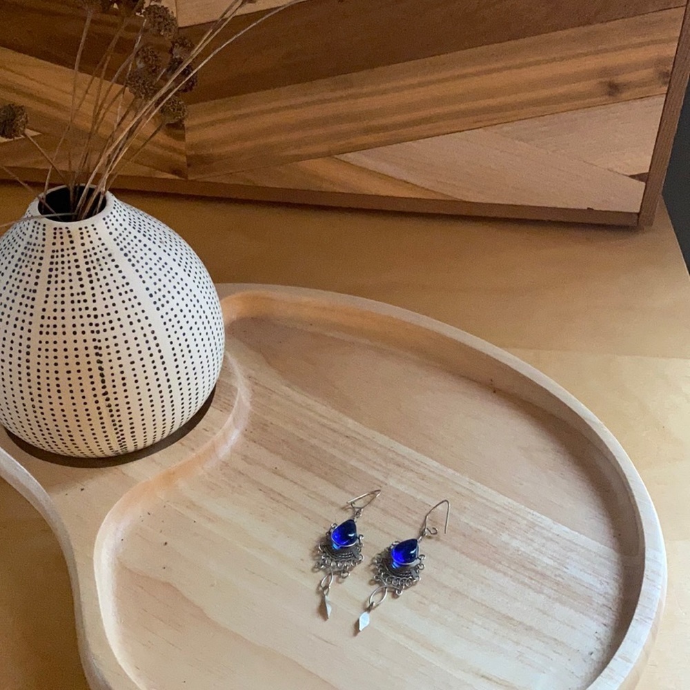 Dark blue glass bead earring Made in India - Picture 4 of 6